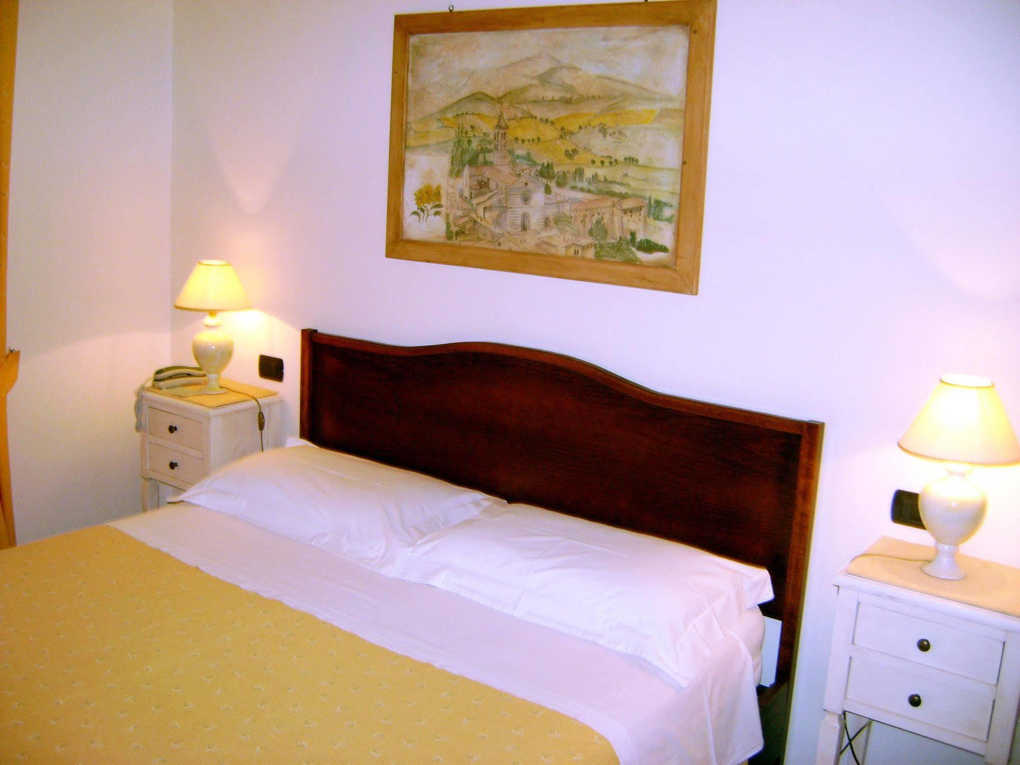 Bed & Breakfast Al Pian D'Асизи Екстериор снимка