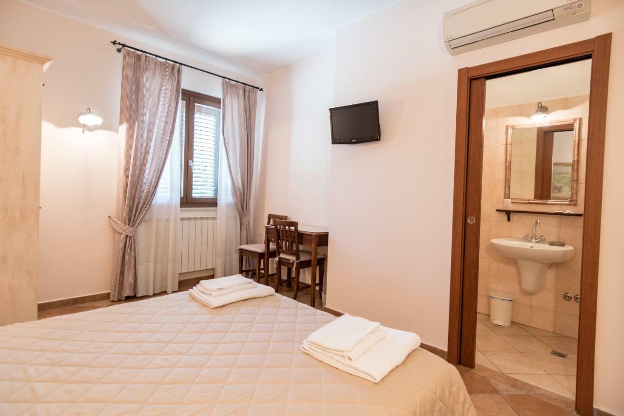 Bed & Breakfast Al Pian D'Асизи Екстериор снимка