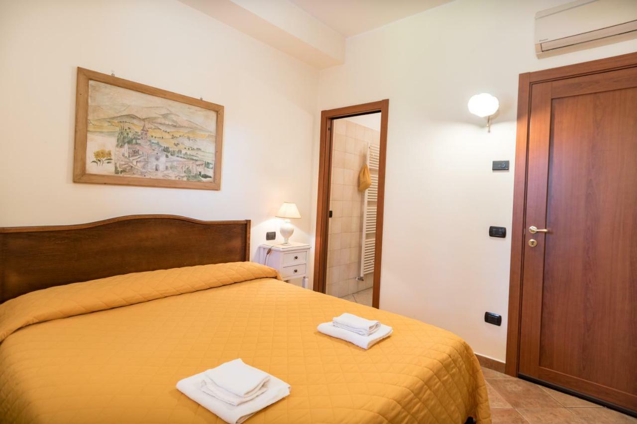 Bed & Breakfast Al Pian D'Асизи Екстериор снимка